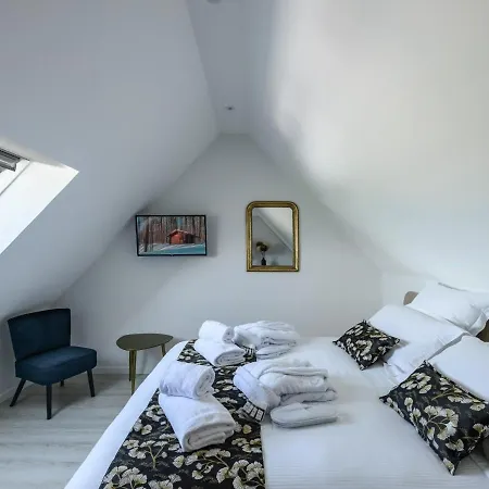 Dans Le Cotentin Avec Jacuzzi Professionnel Sous Un Dome Vitre Casa de Férias